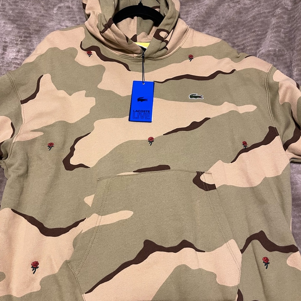 Lacoste Live women’s Camouflage Hoodie with roses -
